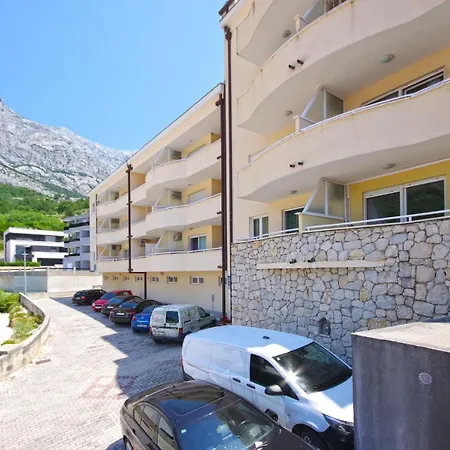 Apartment Kristina Baska Voda
