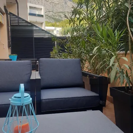 Kristina Apartament *